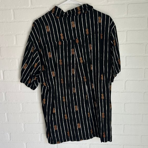 Angels By The Sea Hawaiian Pineapple Short Sleeve Button Up - Mens XL - Picture 8 of 10